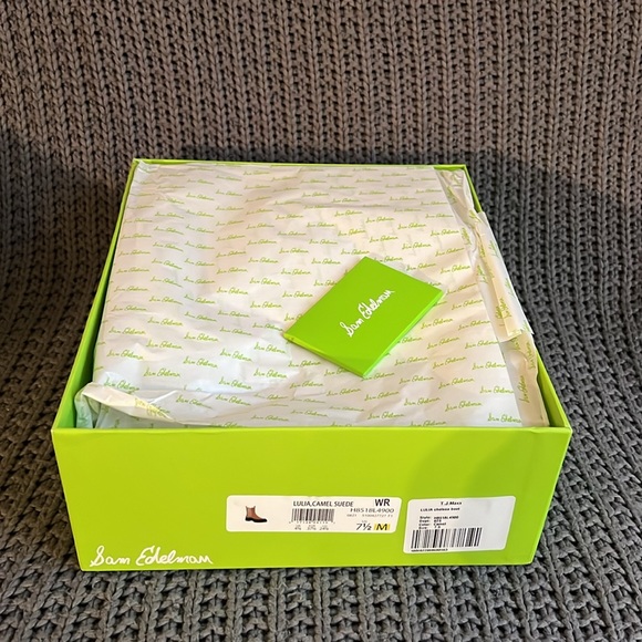 Sam Edelman Lulia Chelsea Suede boots - Picture 8 of 11